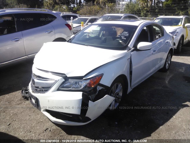 19VDE3F31DE301954 - 2013 ACURA ILX HYBRID WHITE photo 2