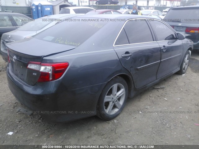 4T1BF1FK7EU359721 - 2014 TOYOTA CAMRY L/SE/LE/XLE 灰色 照片 4