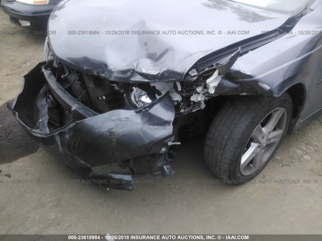 4T1BF1FK7EU359721 - 2014 TOYOTA CAMRY L/SE/LE/XLE 灰色 照片 6