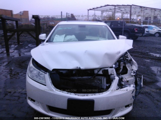 1G4GD5E34CF218605 - 2012 BUICK LACROSSE PREMIUM WHITE photo 10