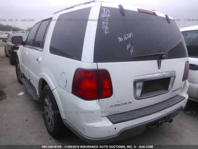 5LMFU27R14LJ20854 - 2004 LINCOLN NAVIGATOR Biały zdjęcie 3