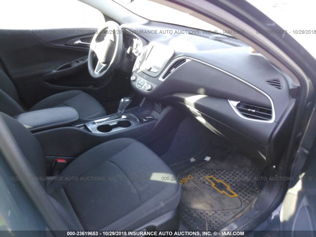 1G1ZB5ST8JF109531 - 2018 CHEVROLET MALIBU LS GRAY photo 5