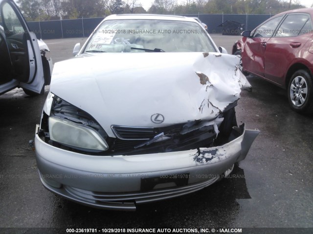 JT8BF28G9X0194072 - 1999 LEXUS ES 300 WHITE photo 6