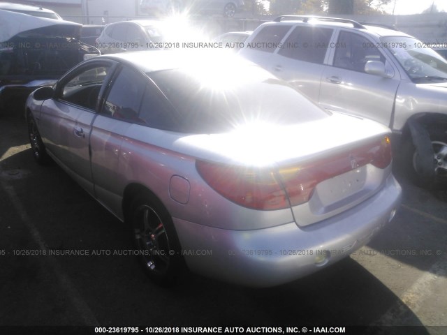 1G8ZY14722Z171368 - 2002 SATURN SC2 SILVER photo 3