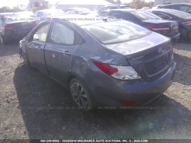 KMHCT4AE8HU282247 - 2017 HYUNDAI ACCENT SE GRAY photo 3