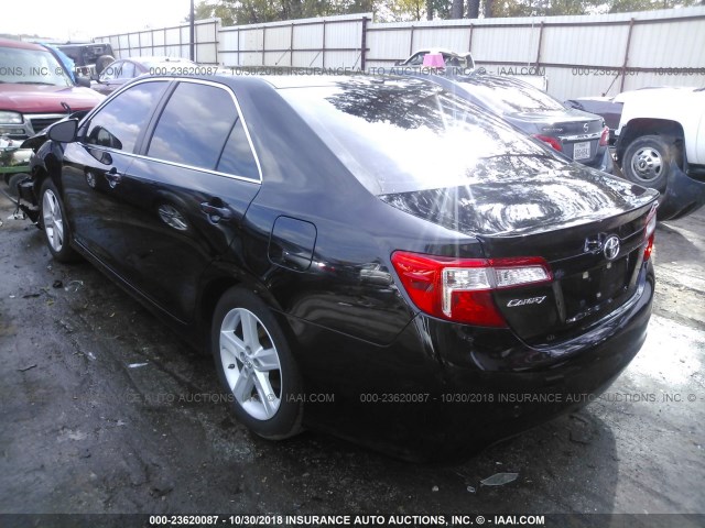 4T1BF1FK7EU383307 - 2014 TOYOTA CAMRY L/SE/LE/XLE 黑色 照片 3