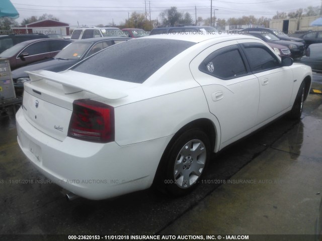 2B3KA43R67H769570 - 2007 DODGE CHARGER SE/SXT WHITE photo 4