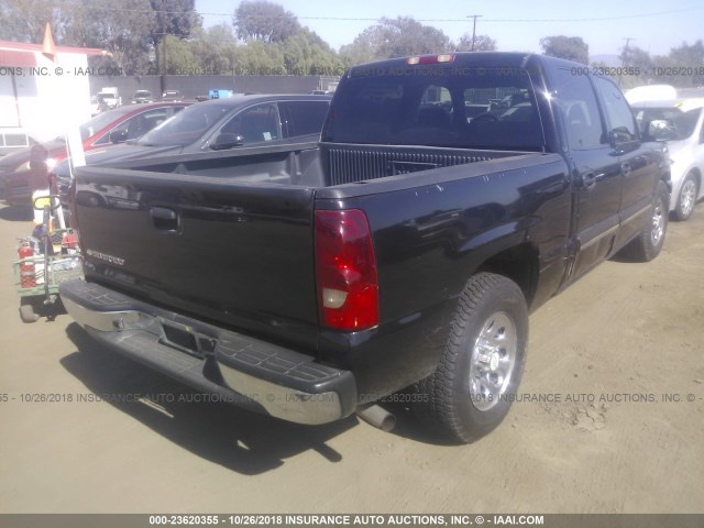 2GCEC13V361319660 - 2006 CHEVROLET SILVERADO C1500 BLACK photo 4