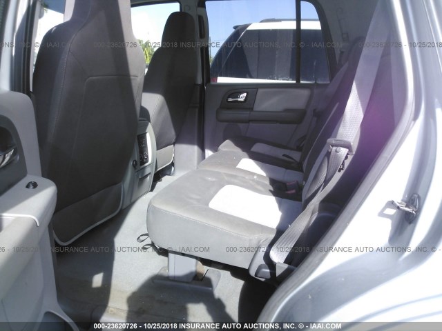 1FMPU15576LA34789 - 2006 FORD EXPEDITION XLT SILVER photo 8