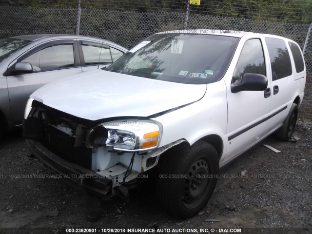 1GBDV13148D186700 - 2008 CHEVROLET UPLANDER INCOMPLETE WHITE photo 2