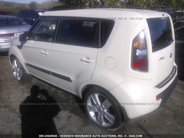 KNDJT2A2XB7718222 - 2011 KIA SOUL +/!/SPORT WHITE photo 3