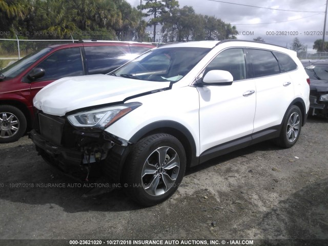 KM8SM4HF9GU151866 - 2016 HYUNDAI SANTA FE SE WHITE photo 2