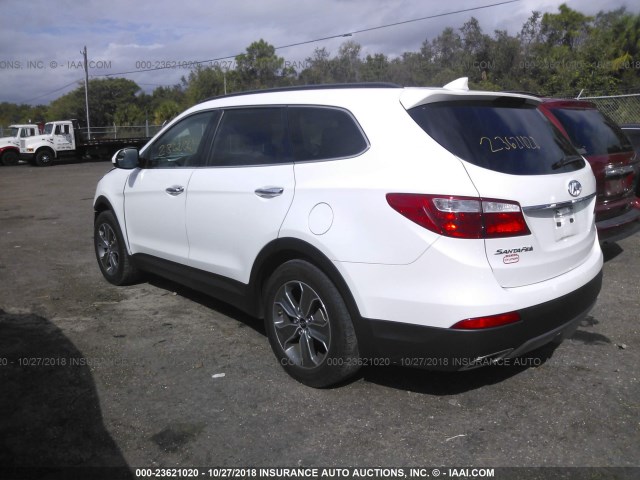 KM8SM4HF9GU151866 - 2016 HYUNDAI SANTA FE SE WHITE photo 3