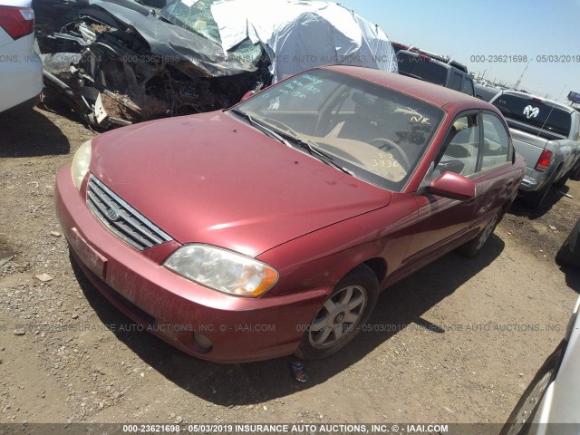 KNAFB121835292808 - 2003 KIA SPECTRA LS MAROON photo 2