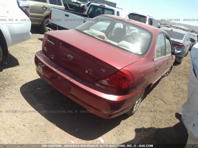 KNAFB121835292808 - 2003 KIA SPECTRA LS MAROON photo 4