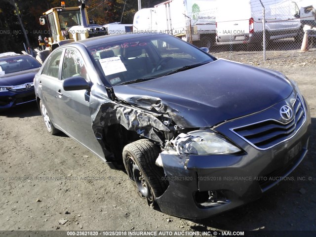 4T1BF3EK5AU103925 - 2010 TOYOTA CAMRY SE/LE/XLE GRAY photo 1