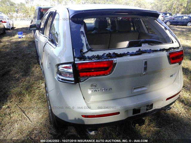 2LMDJ6JK3EBL14040 - 2014 LINCOLN MKX WHITE photo 6