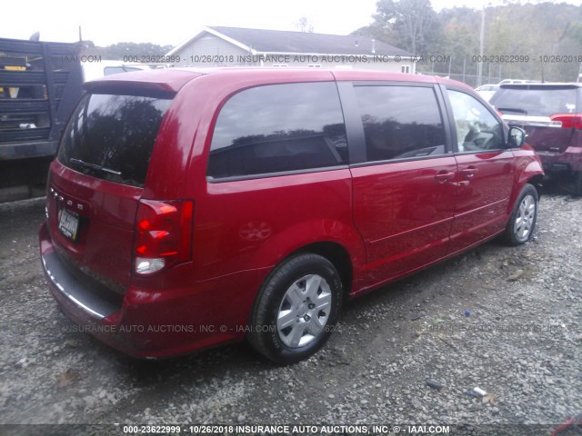 2C4RDGBG3DR613045 - 2013 DODGE GRAND CARAVAN SE RED photo 4