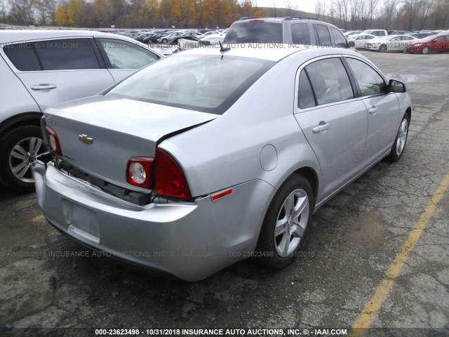 1G1ZB5E1XBF261211 - 2011 CHEVROLET MALIBU LS Silber Foto 4