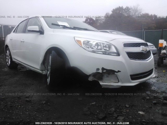 1G11E5SA3DF240826 - 2013 CHEVROLET MALIBU 2LT WHITE photo 6