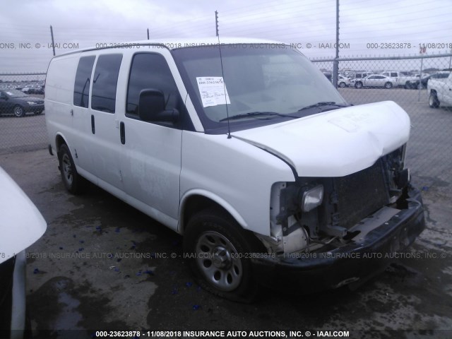 1GCSGAFX7B1121443 - 2011 CHEVROLET EXPRESS G1500  WHITE photo 1