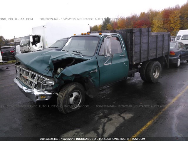 1GDHC34M3CV586933 - 1982 GMC C3500 GREEN photo 2