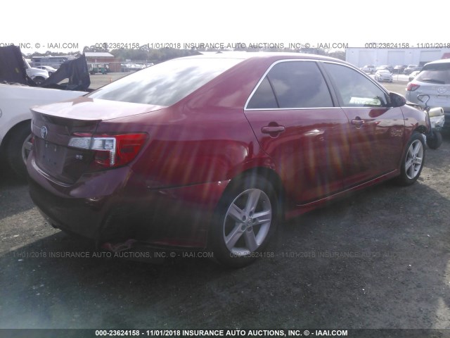 4T1BF1FK1EU835932 - 2014 TOYOTA CAMRY L/SE/LE/XLE Qırmızı foto 4