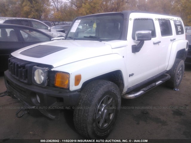 5GTDN13E778165323 - 2007 HUMMER H3 WHITE photo 2