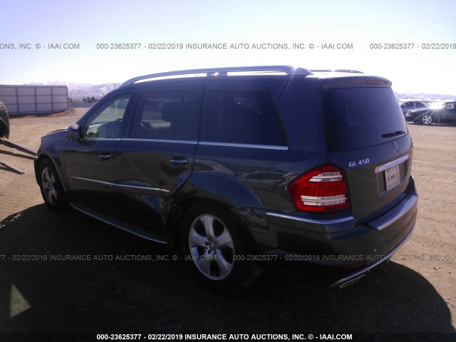 4JGBF7BEXBA717572 - 2011 MERCEDES-BENZ GL 450 4MATIC GRAY photo 3