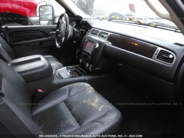 1GT426C88DF112404 - 2013 GMC SIERRA K3500 DENALI Unknown photo 5