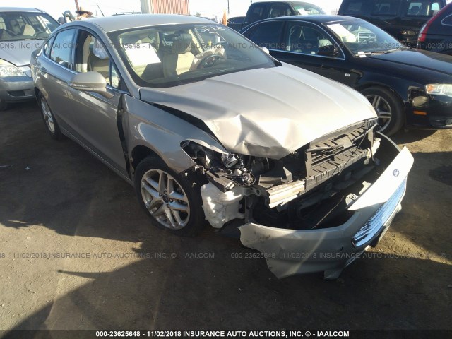 3FA6P0H75FR144536 - 2015 FORD FUSION SE GRAY photo 1