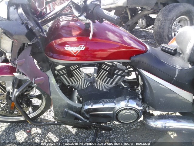 5VPYW36N9F3044562 - 2015 VICTORY MOTORCYCLES MAGNUM 红色 照片 9