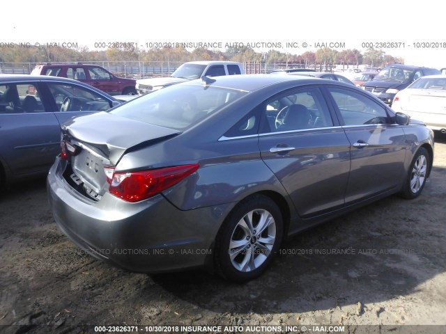 5NPEC4AC0BH132100 - 2011 HYUNDAI SONATA SE/LIMITED GRAY photo 4