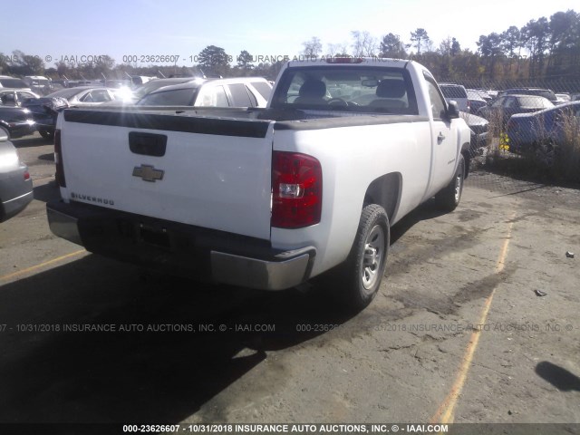 1GCEC14X89Z102830 - 2009 CHEVROLET SILVERADO C1500 WHITE photo 4