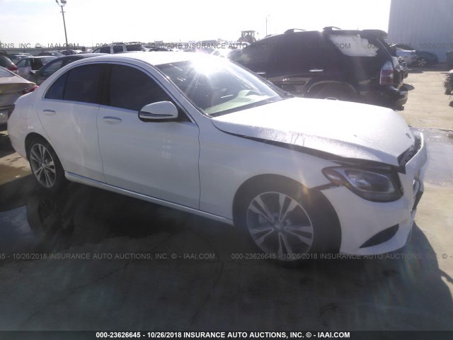 55SWF4JB9GU098116 - 2016 MERCEDES-BENZ C WHITE photo 1