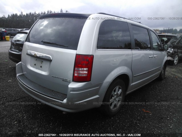 2A4RR5D16AR309860 - 2010 CHRYSLER TOWN & COUNTRY TOURING SILVER photo 4