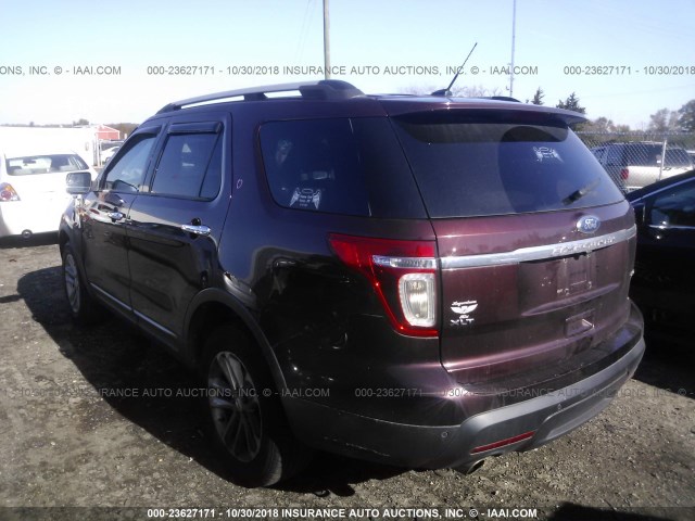 1FMHK8D85CGA39265 - 2012 FORD EXPLORER XLT MAROON photo 3