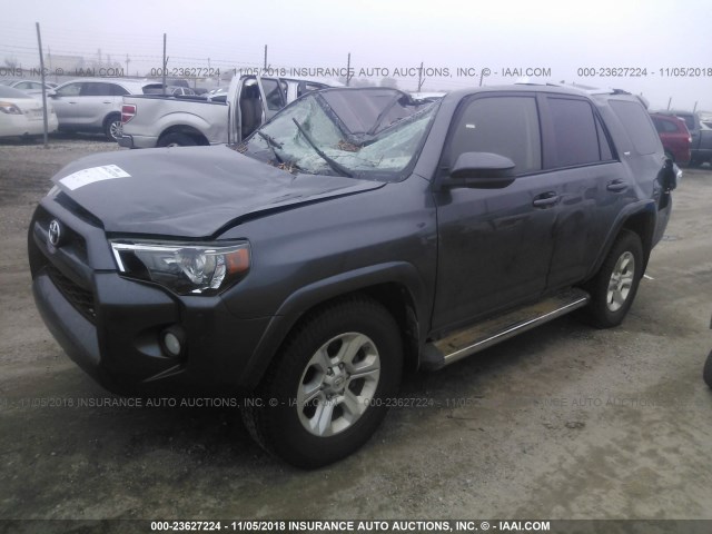 JTEZU5JR4E5079796 - 2014 TOYOTA 4RUNNER SR5/LIMITED GRAY photo 2