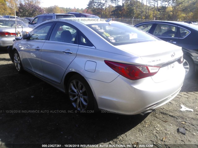 5NPEC4AB7BH279439 - 2011 HYUNDAI SONATA SE/LIMITED SILVER photo 3