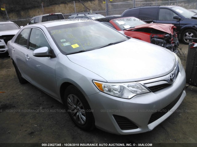 4T1BF1FK5CU041271 - 2012 TOYOTA CAMRY SE/LE/XLE GRAY photo 1