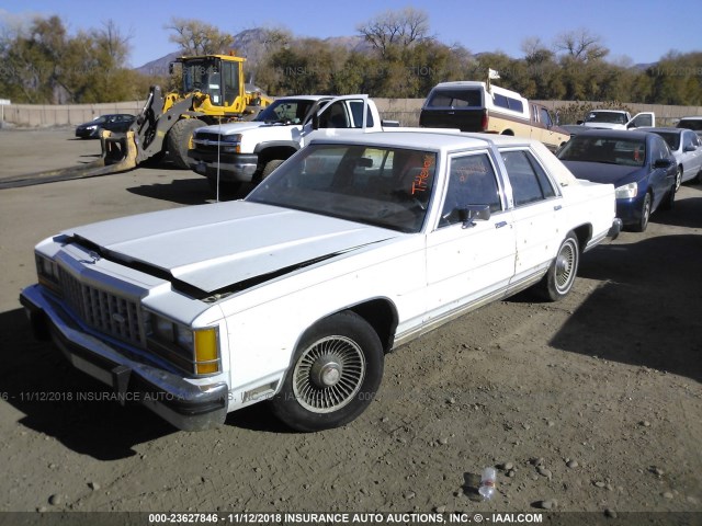 2FABP74F4HX106174 - 1987 FORD CROWN VICTORIA LX WHITE photo 2