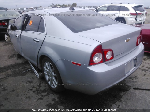 1G1ZG5E79CF102686 - 2012 CHEVROLET MALIBU LTZ 银色 照片 3