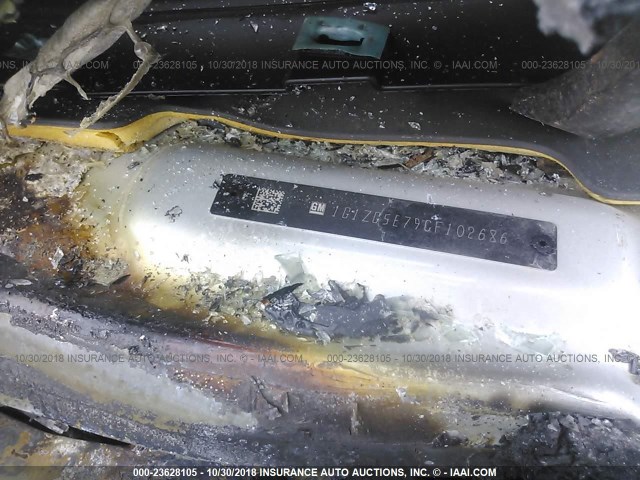 1G1ZG5E79CF102686 - 2012 CHEVROLET MALIBU LTZ 银色 照片 9