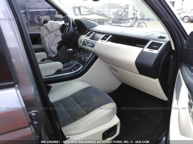 SALSK2D44AA220838 - 2010 LAND ROVER RANGE ROVER SPORT LUX GRAY photo 5