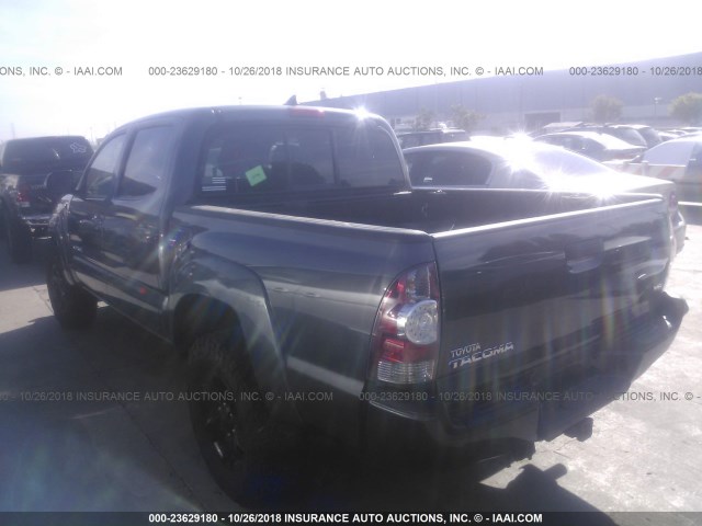 5TFLU4EN6EX095028 - 2014 TOYOTA TACOMA DOUBLE CAB 灰色 照片 3