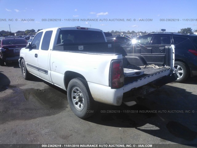 1GCEC19T95Z204234 - 2005 CHEVROLET SILVERADO C1500 WHITE photo 3