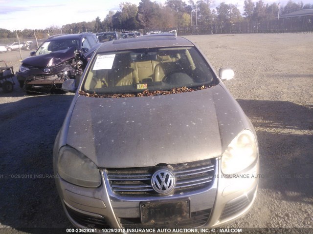 3VWDF71K46M632589 - 2006 VOLKSWAGEN JETTA 2.5L LEATHER GOLD photo 6