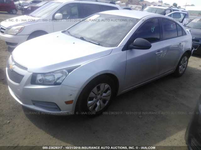 1G1PA5SH1E7475353 - 2014 CHEVROLET CRUZE LS SILVER photo 2