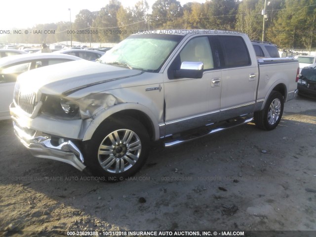 5LTPW16516FJ25310 - 2006 LINCOLN MARK LT SILVER photo 2