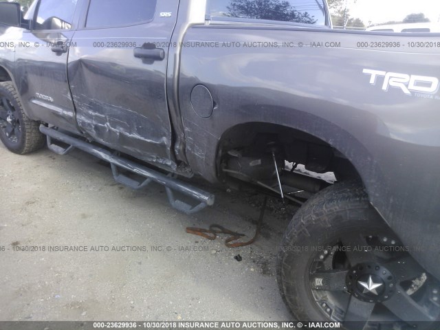 5TFDW5F16CX248598 - 2012 TOYOTA TUNDRA CREWMAX SR5 GRAY photo 6